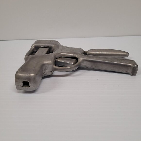 Vintage Krakall Nutcracker Stainless Mid Century Modern Ray Pistol Gun Style - Picture 4 of 5